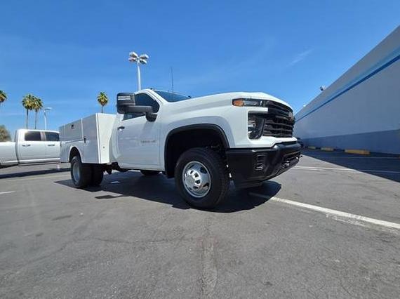 CHEVROLET SILVERADO HD 2024 1GB3WRE7XRF193925 image